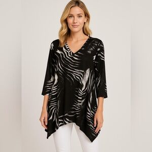 Lior Paris Allison tunic black white animal print 3/4 sleeve handkerchief S